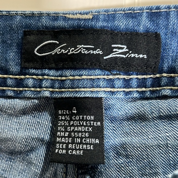 CHRISTIANA ZINN STUDDED DENIM BERMUDA SHORTS-SIZE 4 - Picture 7 of 12